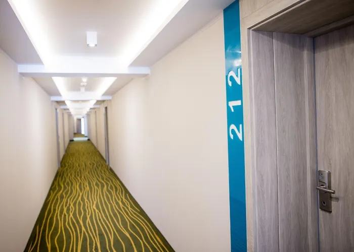 Citi Hotel's Ξενοδοχείο με διαμερίσματα Βρότσλαβ