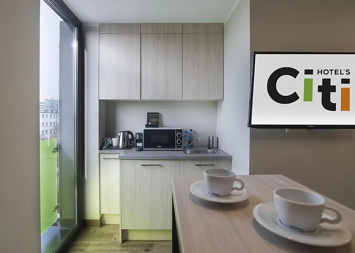 Ξενοδοχείο με διαμερίσματα Citi Hotel's 4*