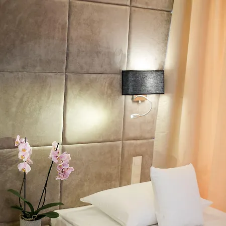 Apartmanhotel Citi Hotel's 4*