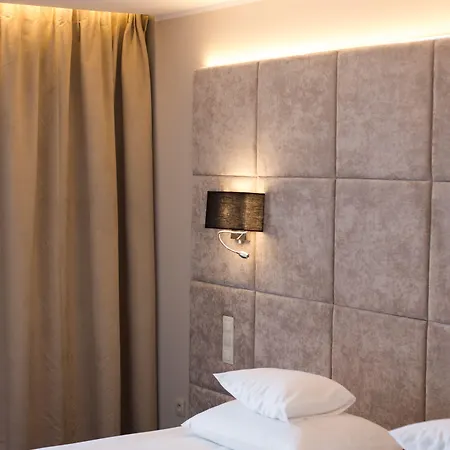 Hotel apartamentowy Citi Hotel's 4*