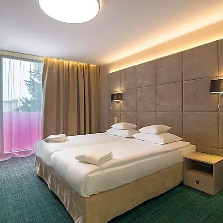 Апарт-отель Citi Hotel's 4*