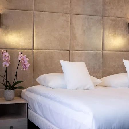 Citi Hotel's 4*